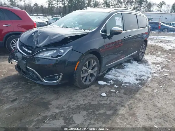 2C4RC1GG4KR549958 2019 CHRYSLER PACIFICA - Image 2
