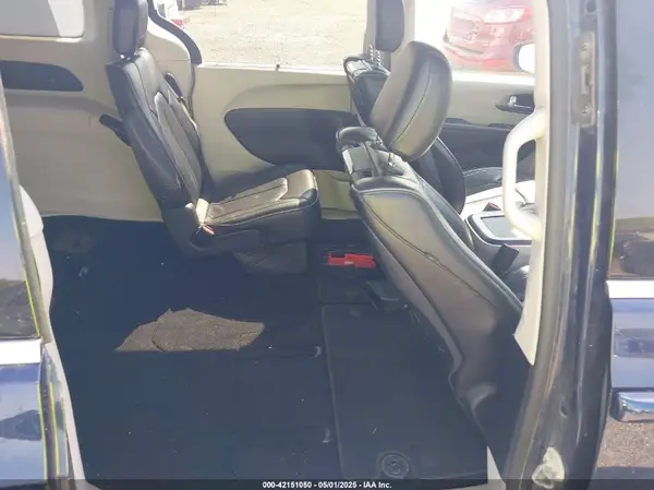 2C4RC1GG4KR644178 2019 CHRYSLER PACIFICA - Image 8