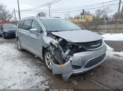2C4RC1GG4KR657710 2019 CHRYSLER PACIFICA