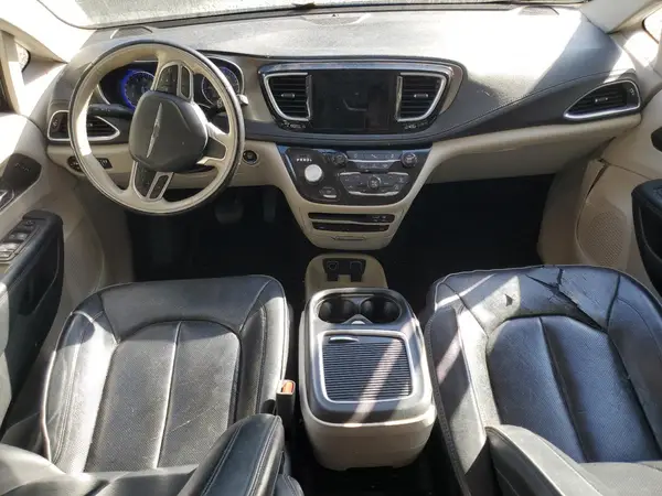 2C4RC1GG4KR705593 2019 CHRYSLER PACIFICA - Image 8