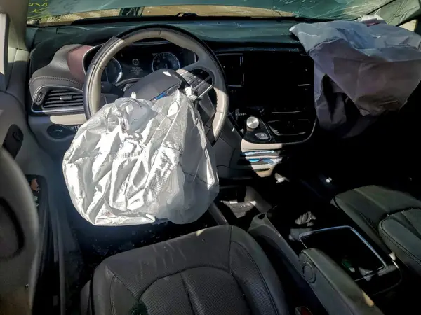2C4RC1GG4LR112561 2020 CHRYSLER PACIFICA - Image 8