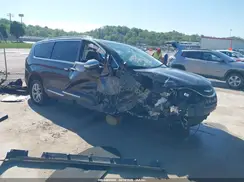 2C4RC1GG4LR120675 2020 CHRYSLER PACIFICA