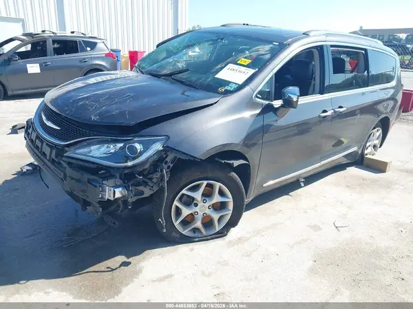 2C4RC1GG4LR120675 2020 CHRYSLER PACIFICA - Image 2