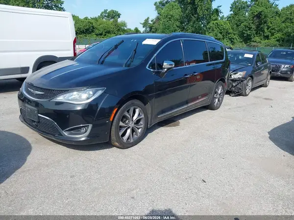 2C4RC1GG4LR124483 2020 CHRYSLER PACIFICA - Image 2