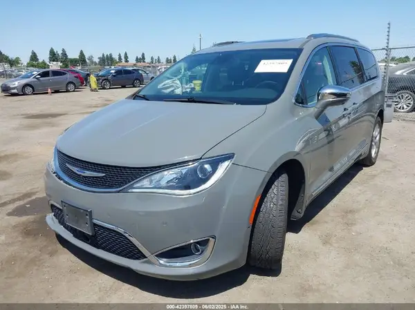 2C4RC1GG4LR135418 2020 CHRYSLER PACIFICA - Image 2