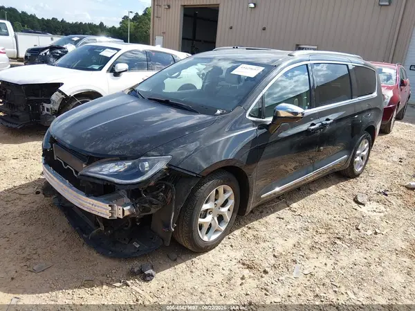 2C4RC1GG4LR163140 2020 CHRYSLER PACIFICA - Image 2