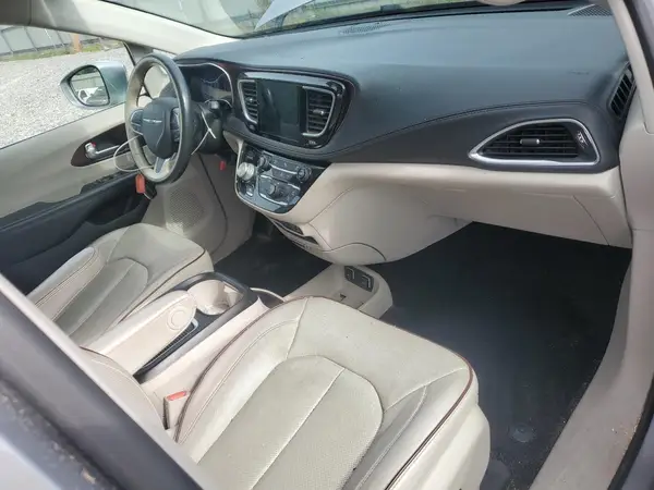 2C4RC1GG4LR175935 2020 CHRYSLER PACIFICA - Image 8