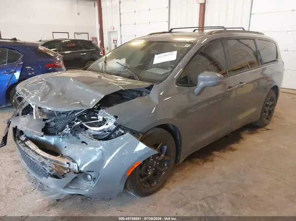 2C4RC1GG4LR250116 2020 CHRYSLER PACIFICA - Image 2
