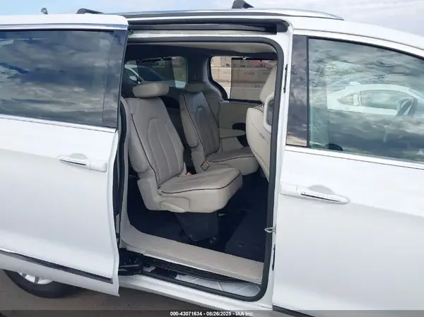 2C4RC1GG4LR284542 2020 CHRYSLER PACIFICA - Image 8