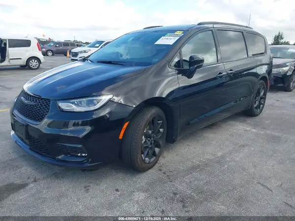 2C4RC1GG4SR511856 2025 CHRYSLER PACIFICA - Image 2