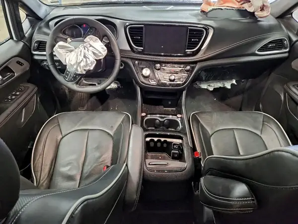 2C4RC1GG4TR162263 2026 CHRYSLER PACIFICA - Image 8