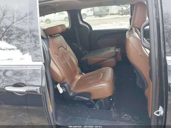 2C4RC1GG5HR504455 2017 CHRYSLER PACIFICA - Image 8