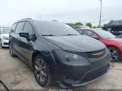 2C4RC1GG5HR513575 2017 CHRYSLER PACIFICA
