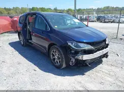 2C4RC1GG5HR531414 2017 CHRYSLER PACIFICA