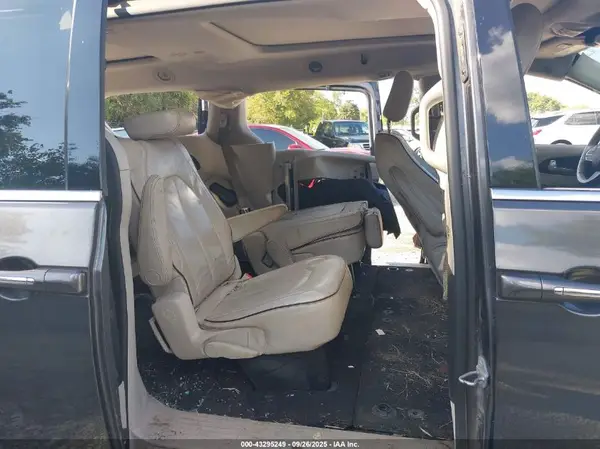 2C4RC1GG5HR553705 2017 CHRYSLER PACIFICA - Image 8