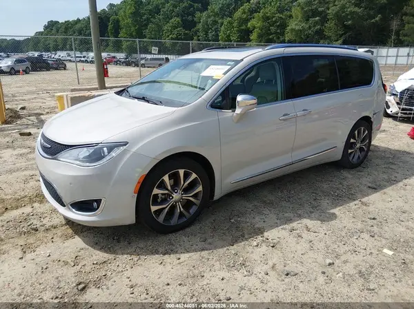 2C4RC1GG5HR553798 2017 CHRYSLER PACIFICA - Image 2