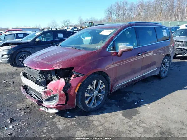 2C4RC1GG5HR560850 2017 CHRYSLER PACIFICA - Image 2