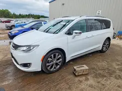 2C4RC1GG5HR564798 2017 CHRYSLER PACIFICA