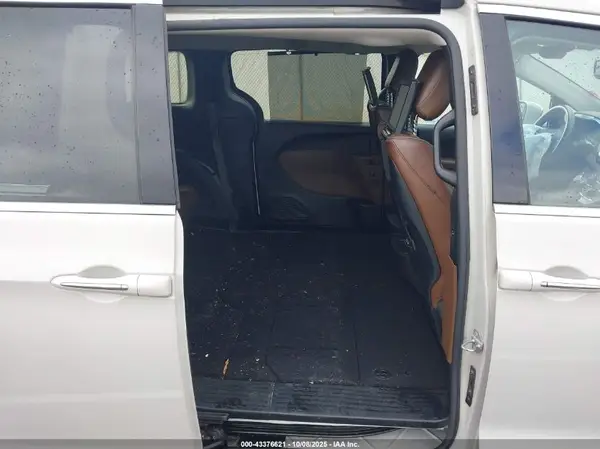 2C4RC1GG5HR570312 2017 CHRYSLER PACIFICA - Image 8