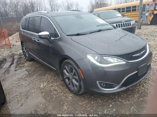 2C4RC1GG5HR591502 2017 CHRYSLER PACIFICA - Image 1