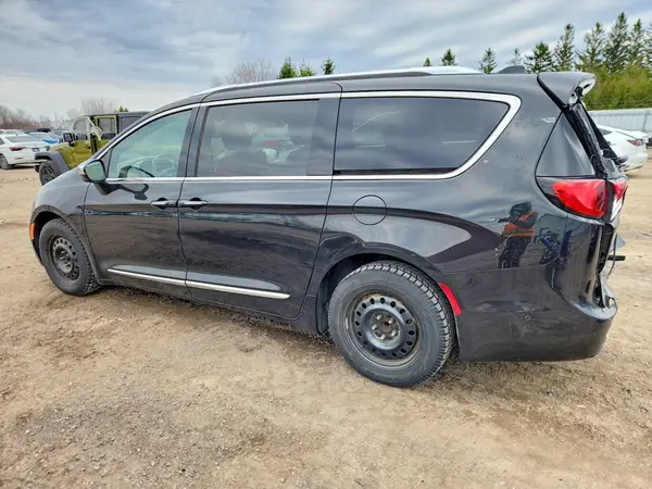 2C4RC1GG5HR593394 2017 CHRYSLER PACIFICA - Image 2