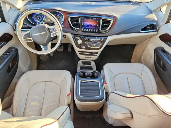 2C4RC1GG5HR599308 2017 CHRYSLER PACIFICA - Image 8