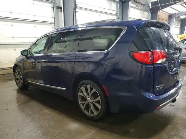 2C4RC1GG5HR607942 2017 CHRYSLER PACIFICA - Image 2
