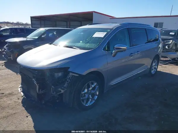 2C4RC1GG5HR620187 2017 CHRYSLER PACIFICA - Image 2
