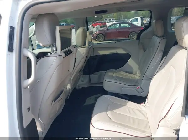 2C4RC1GG5HR620593 2017 CHRYSLER PACIFICA - Image 8