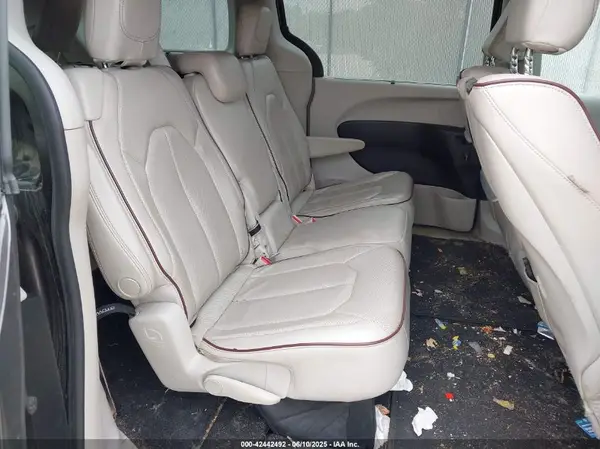 2C4RC1GG5HR648751 2017 CHRYSLER PACIFICA - Image 8