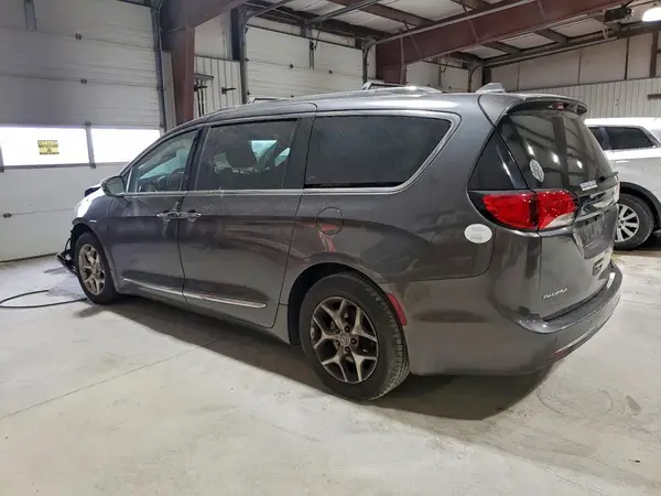 2C4RC1GG5HR659619 2017 CHRYSLER PACIFICA - Image 2
