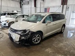 2C4RC1GG5HR670555 2017 CHRYSLER PACIFICA