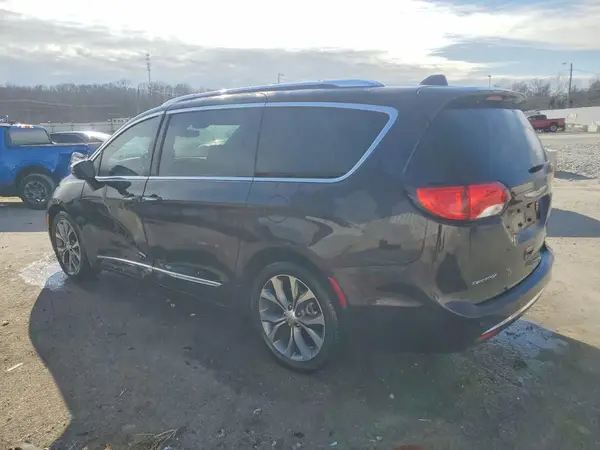 2C4RC1GG5HR683550 2017 CHRYSLER PACIFICA - Image 2