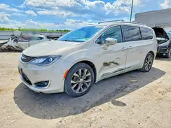 2C4RC1GG5HR704039 2017 CHRYSLER PACIFICA