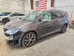 2C4RC1GG5HR751877 2017 CHRYSLER PACIFICA