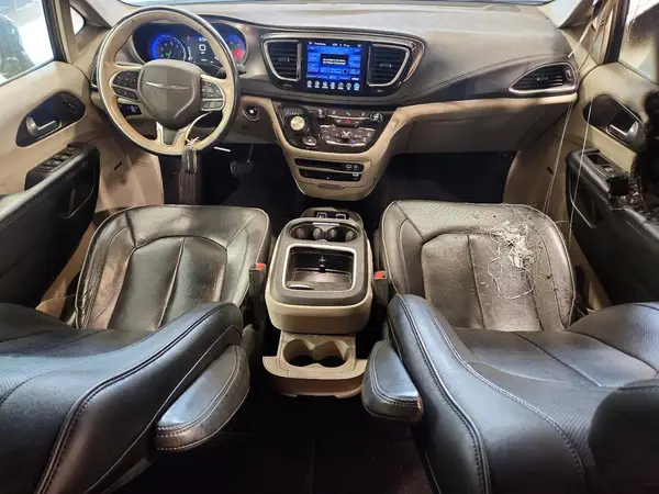 2C4RC1GG5HR752043 2017 CHRYSLER PACIFICA - Image 8