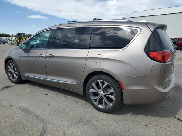 2C4RC1GG5HR759865 2017 CHRYSLER PACIFICA - Image 2