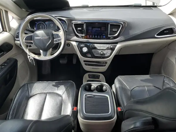 2C4RC1GG5HR759865 2017 CHRYSLER PACIFICA - Image 8