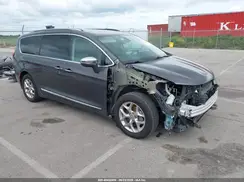 2C4RC1GG5HR759896 2017 CHRYSLER PACIFICA