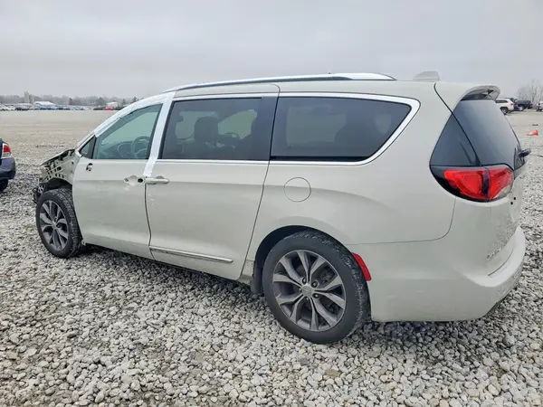 2C4RC1GG5HR769814 2017 CHRYSLER PACIFICA - Image 2