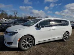 2C4RC1GG5JR106880 2018 CHRYSLER PACIFICA