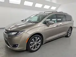 2C4RC1GG5JR116406 2018 CHRYSLER PACIFICA