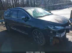 2C4RC1GG5JR117166 2018 CHRYSLER PACIFICA