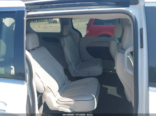 2C4RC1GG5JR139085 2018 CHRYSLER PACIFICA - Image 8