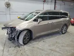 2C4RC1GG5JR154332 2018 CHRYSLER PACIFICA