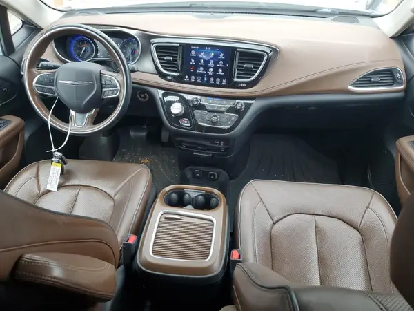 2C4RC1GG5JR155156 2018 CHRYSLER PACIFICA - Image 8