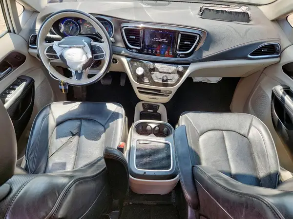 2C4RC1GG5JR185452 2018 CHRYSLER PACIFICA - Image 8