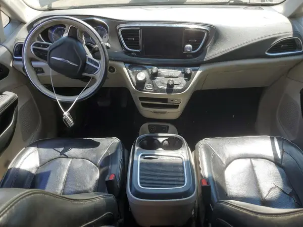 2C4RC1GG5JR212472 2018 CHRYSLER PACIFICA - Image 8