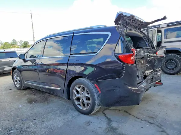 2C4RC1GG5JR234147 2018 CHRYSLER PACIFICA - Image 2