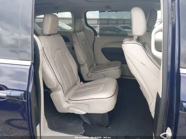 2C4RC1GG5JR234519 2018 CHRYSLER PACIFICA - Image 8